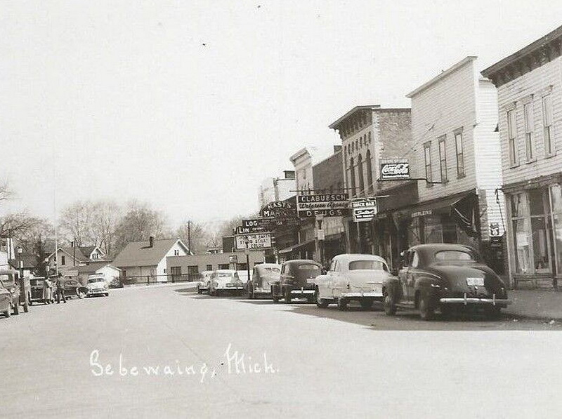Lincoln Theatre - Vintage Postcard